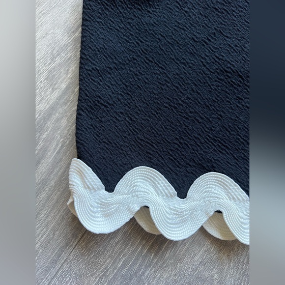 NWOT! Anthropologie Maeve Colorblock Off-The-Shoulder Ribbon Trim Crop Top L - Picture 4 of 10